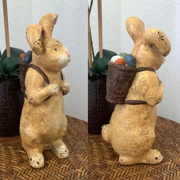 Vintage Charming Bunny Rabbit w Egg Backpack - Picture 1 of 11